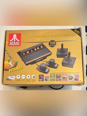 Atari Flashback 8 Gold deluxe HD Console wireless controllers - Black & Gold.
